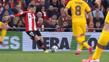 斯洛特：让萨拉赫替补不是容易的决定，但这就是我的选择