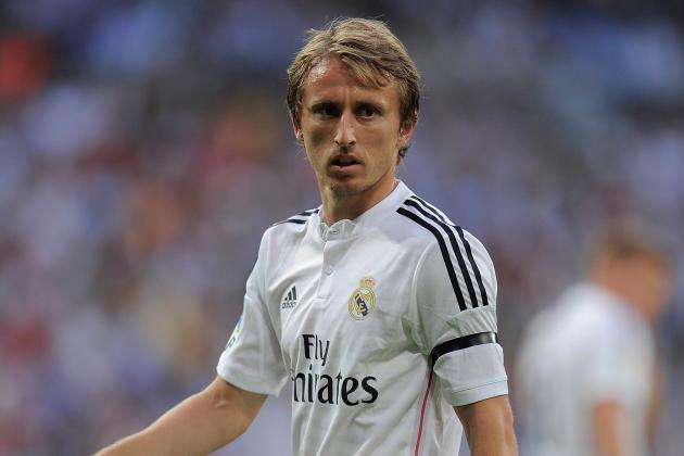 李祥波进攻端自信提升，新赛季表现引期待